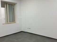 Renovated office in the city centre - 7