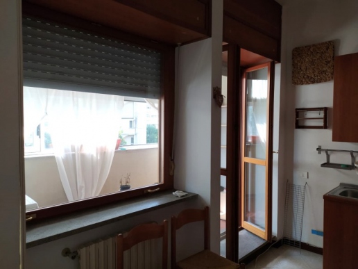 Large three-room apartment for sale in Via Paolo Barison - 16